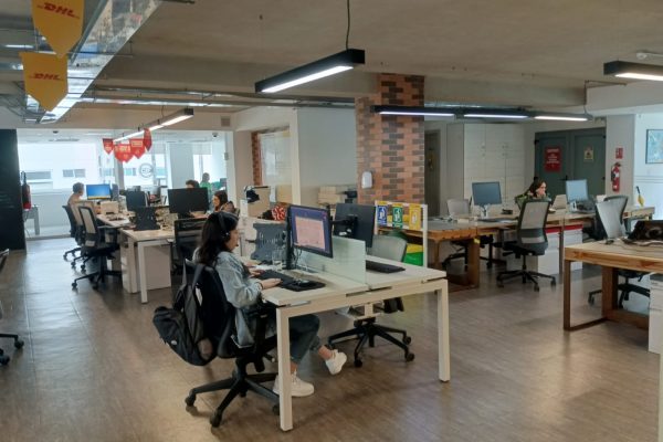OFICINA-DHL11